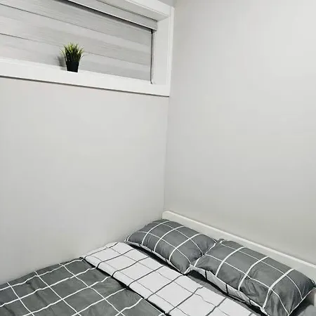 Casa De Jasmine Apartment Calgary Exterior photo